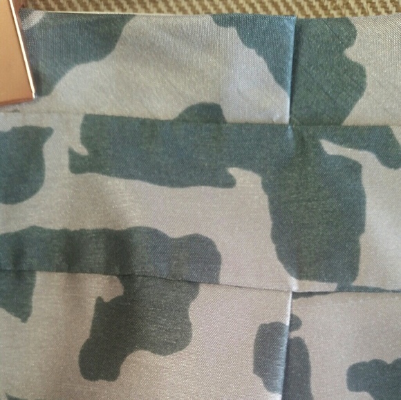 Banana Republic skirt - Picture 5 of 6